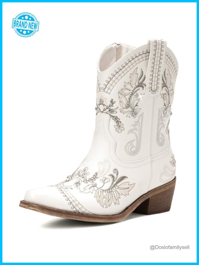 Western Embroidered Cowgirl Boots With Rhinestone Pointed Toe Chunky Heel Side